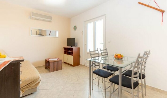 Guest House Racic - Photo4