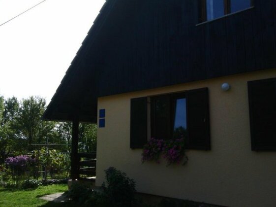 Guest House Lisina - Photo2