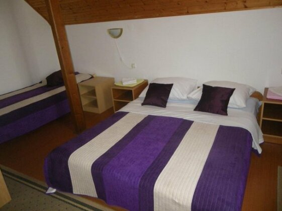 Rooms Ivanka - Photo4