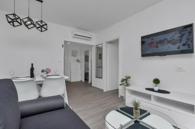Apartment Kate Podgora - Photo4