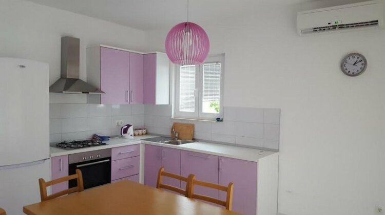 Apartment Marta Podgora - Photo2
