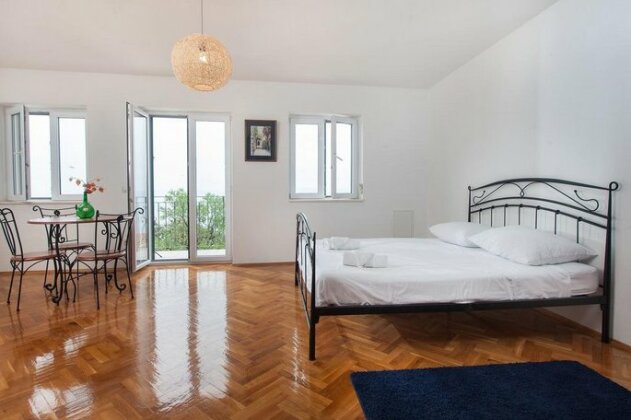 Holiday Home Diana Podgora - Photo4