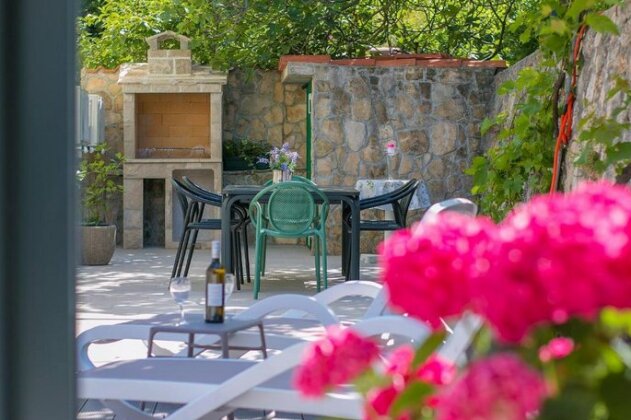 Old stone house Mario - Photo5