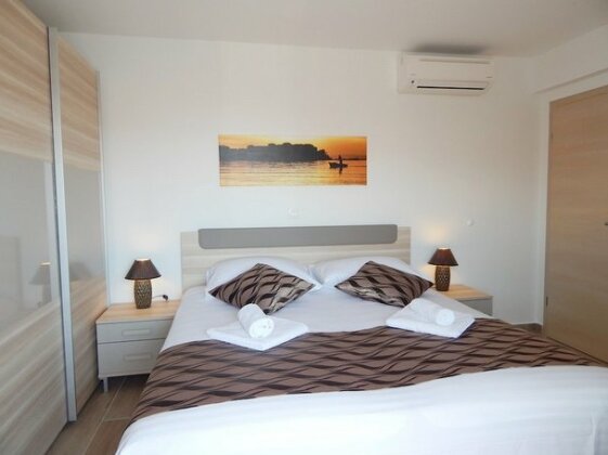 AB Villa Podstrana - Photo4