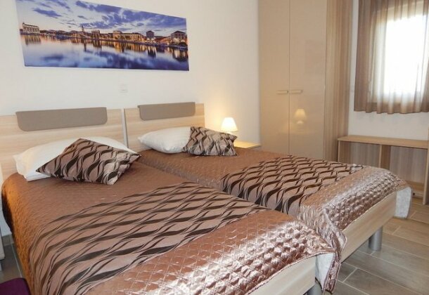 AB Villa Podstrana - Photo5
