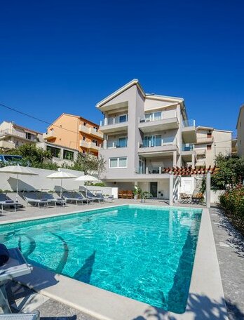 Apartments Azalea - Photo2