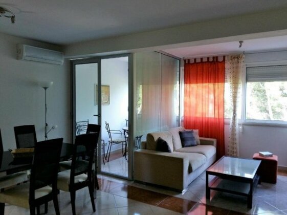Mixing Biz and Relax App - Photo4