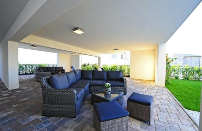 The One Resort Apartments - Photo2