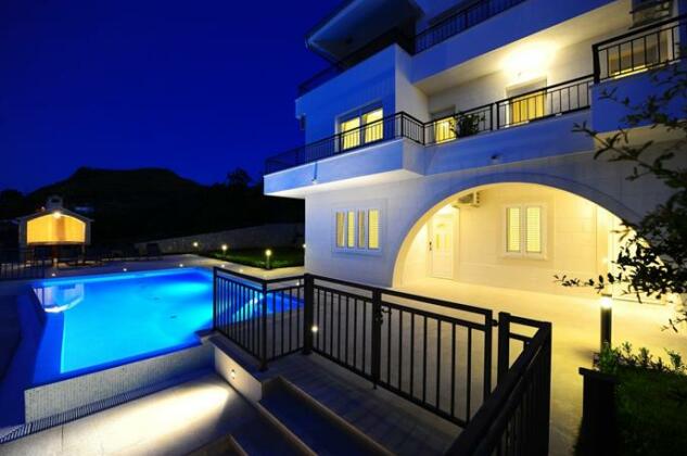 The One Resort Apartments - Photo3