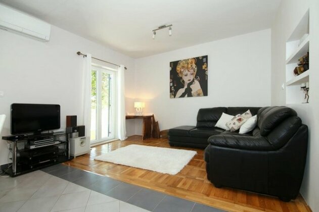Villa Nada Podstrana - Photo5