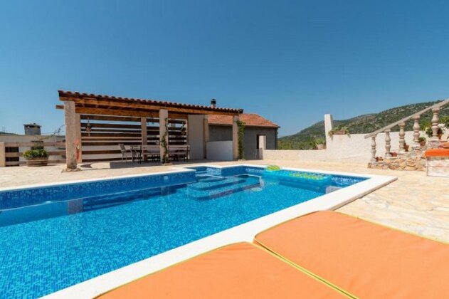 Eden Mediterranean House - Photo4