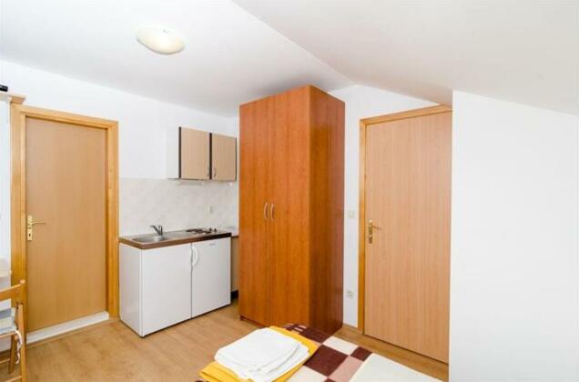 Guest House Matana Pomena - Photo2