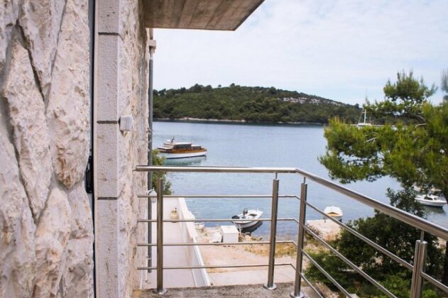 Guesthouse Kamarin - Photo4
