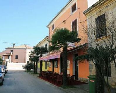 Aparthotel Lav - Photo4