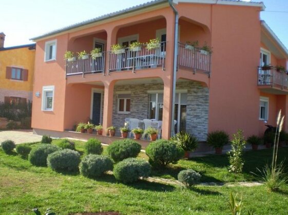 Apartments Katarina Porec - Photo2