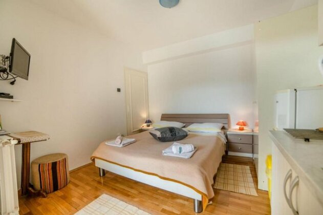 Apartments Porec 804 - Photo4