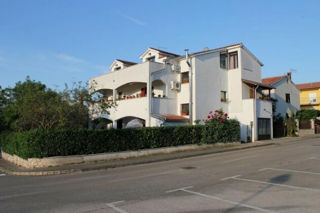 Apartments Vanessa - Photo2