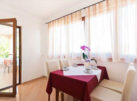 Apartments Villa Ana Porec - Photo4