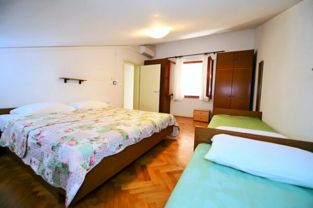 Apartments Zdjelar - Photo4