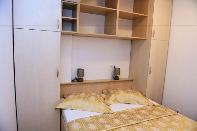 Apartments Zdjelar - Photo5
