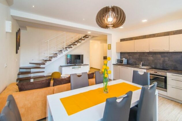 Milohanic Luxury Porec Apartments - Photo2