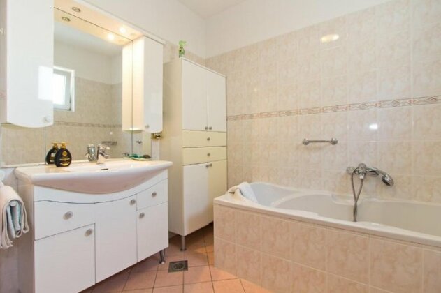 Porec Premium Apartment - Photo4