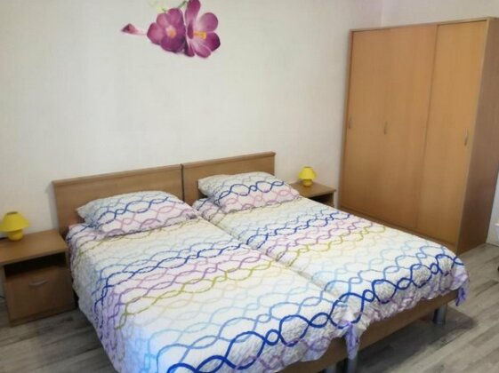 Vile Park Apartments - Photo5