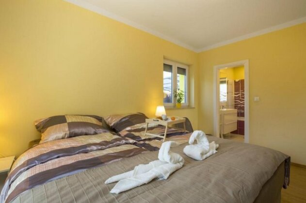 Villa Gaya Porec - Photo2