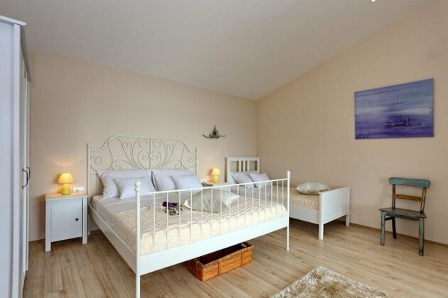 Holiday home Donatella - Photo5