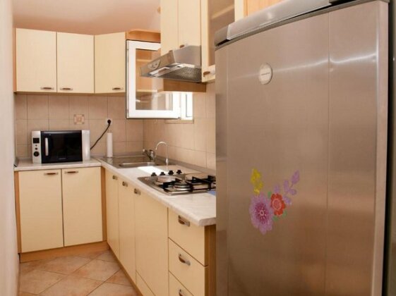 Apartments Jela Postira - Photo4