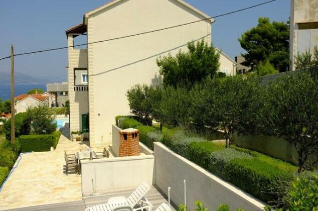 Holiday Home Lozna - Photo4