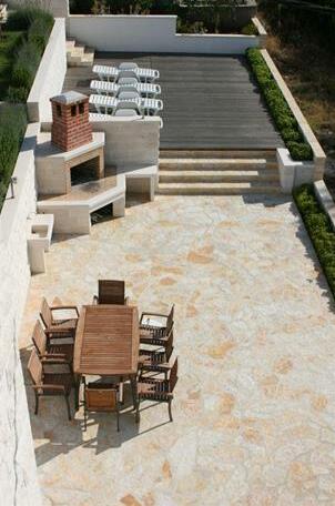 Holiday Home Lozna - Photo5