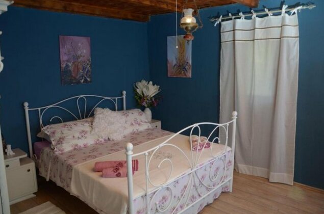 Holiday Home Vela Lozna - Photo5