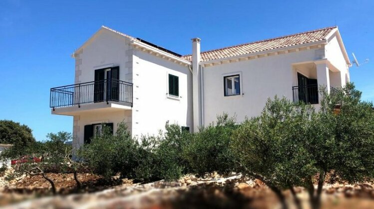 Villa Luisa Pucisca