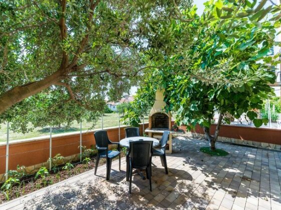 Apartmani Ivka Povljana - Photo2