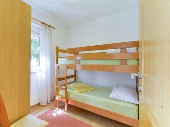 Apartmani Ivka Povljana - Photo4