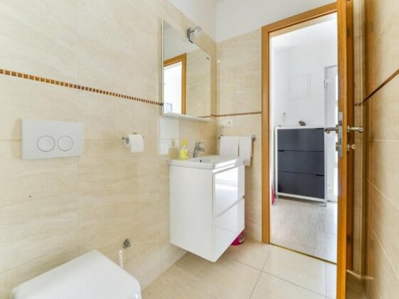 Apartmani Ivka Povljana - Photo5
