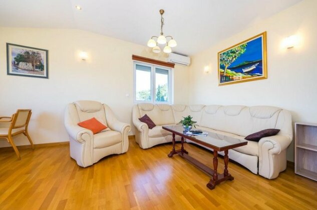 Apartment and Rooms Milena - Photo4