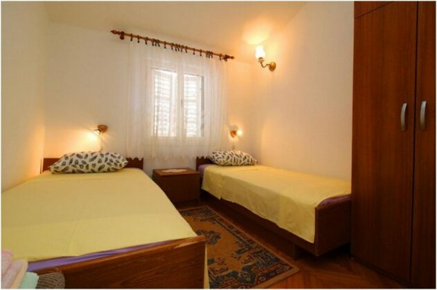 Apartment Josip Primosten - Photo5