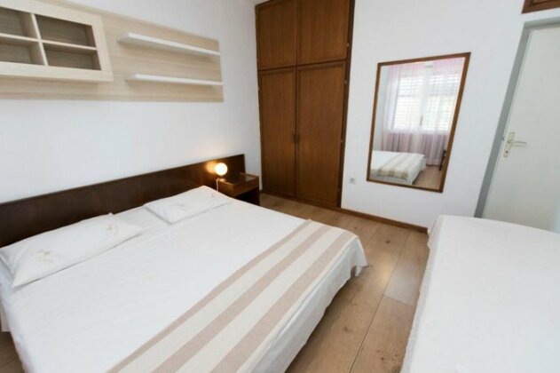 Apartment Rebeka - Photo2