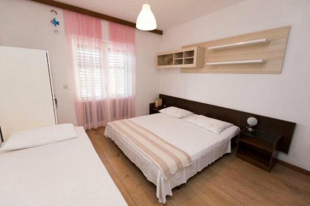 Apartment Rebeka - Photo5