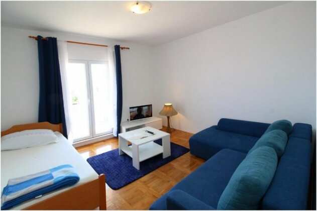 Apartment Slavka Primosten - Photo4