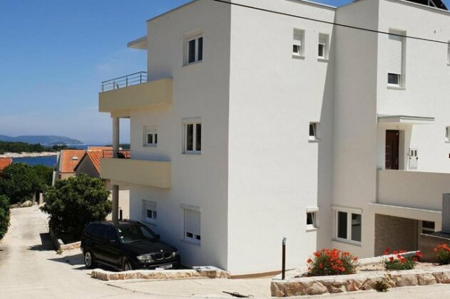 Apartments by the sea Bilo Primosten - 14601