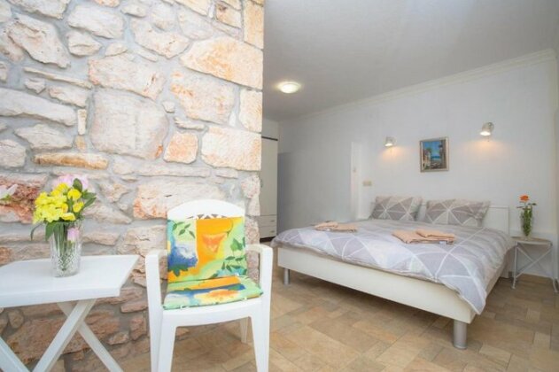 Apartments Rustica Primosten - Photo5