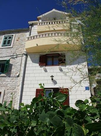 Holiday Home Blaz - Photo2