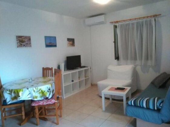 Ruzmarin Primosten - Photo5