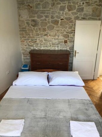 Sea rooms Primosten - Photo4