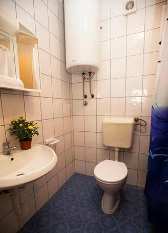Apartments Lorena Privlaka - Photo5