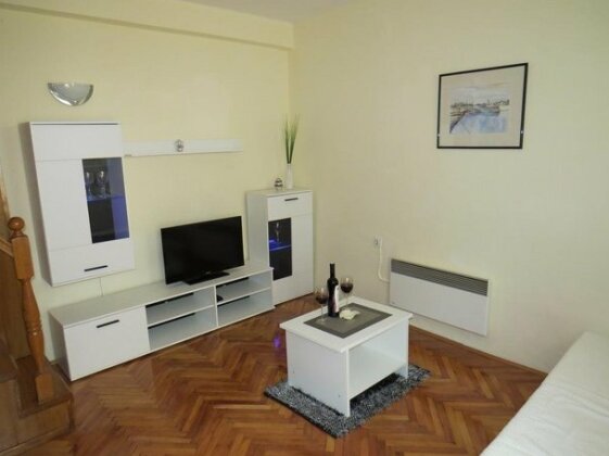 Holiday Home Mara - Photo5