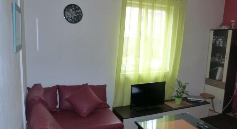 Kuca Za Odmor Dino - Photo4